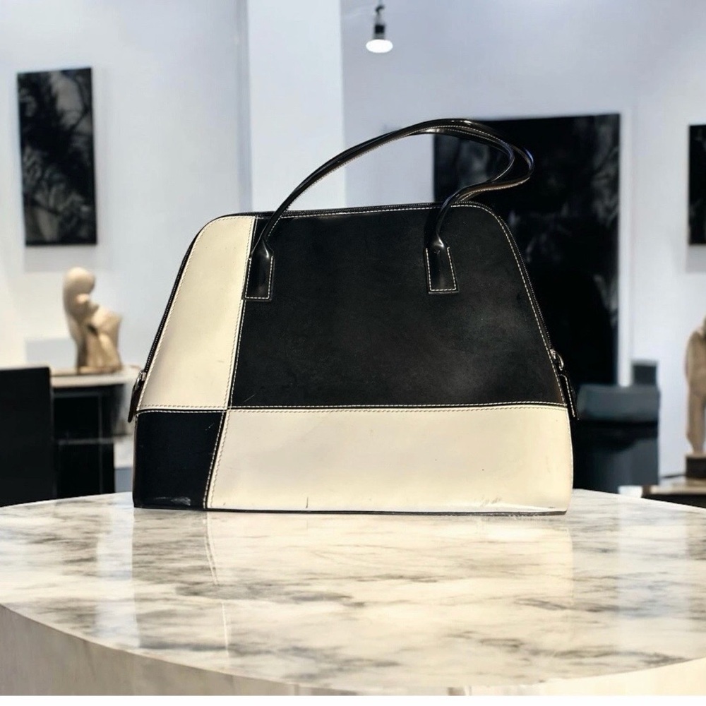 Elegant Vintage Black and White Women's Handbag